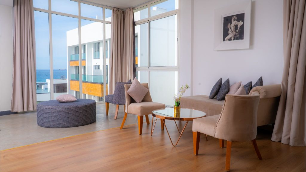 location Tanger Mandarin palace